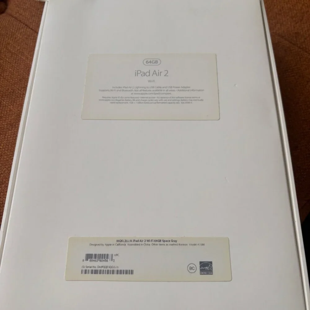 Apple iPad Air 2 64GB WiFi Gray A1566 w/ box charger cable aux port POOR BATTERY
